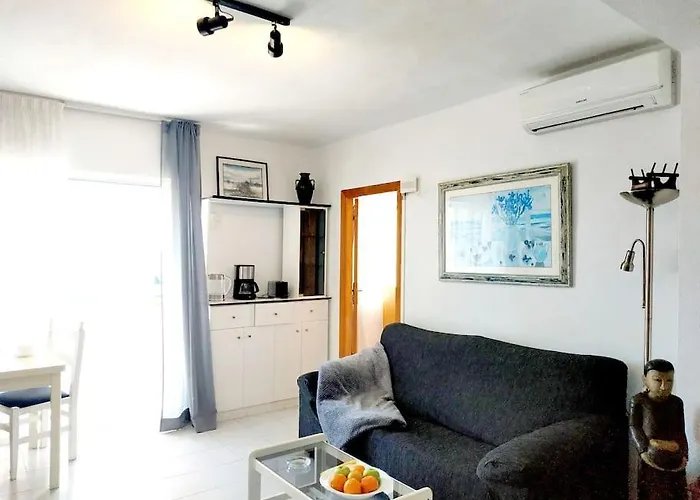 с морской панорамой * Torrevieja